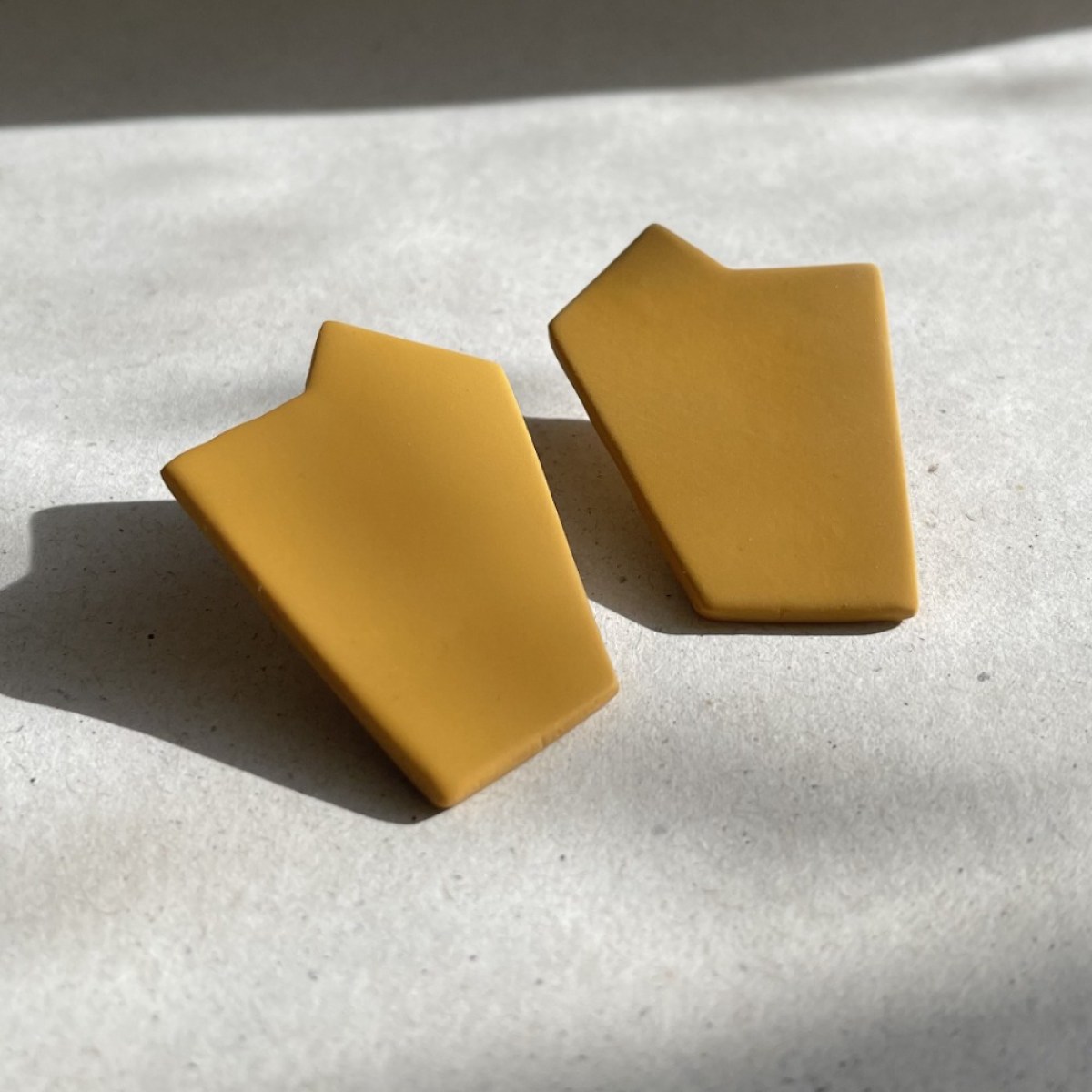 ORI OCHRE